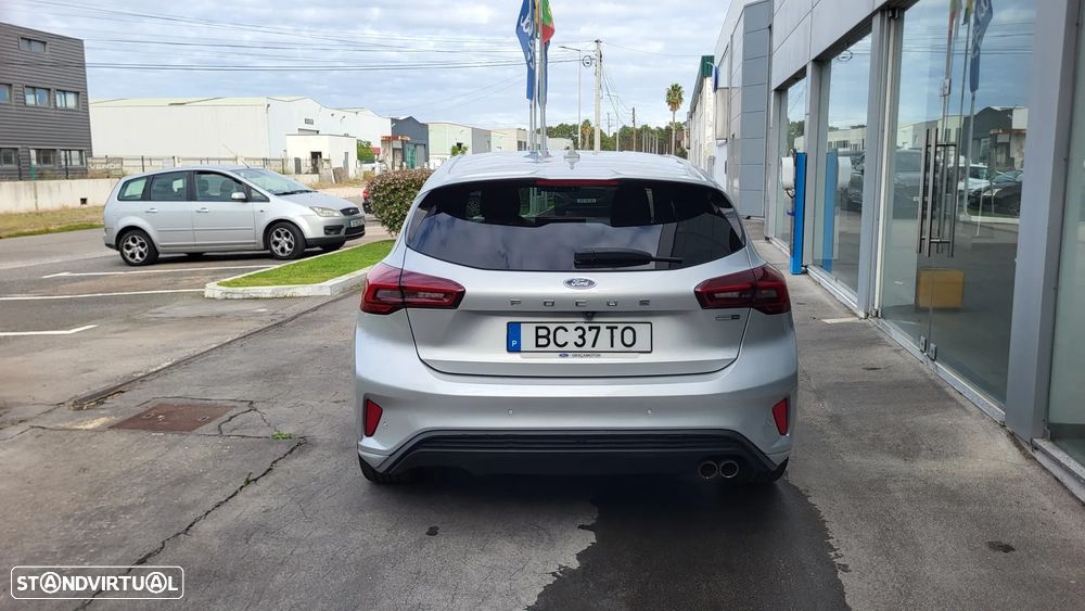 Ford Focus 1.0 EcoBoost MHEV ST-Line X - 7