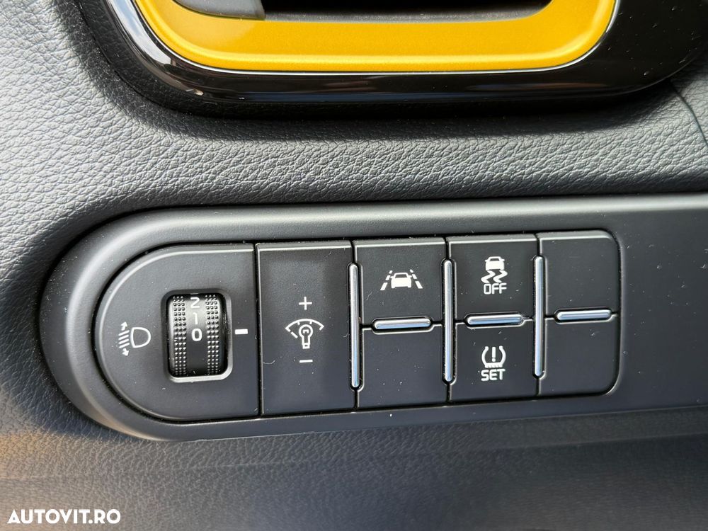 Kia XCeed 1.4 T-GDI 7DCT Style+ - 22