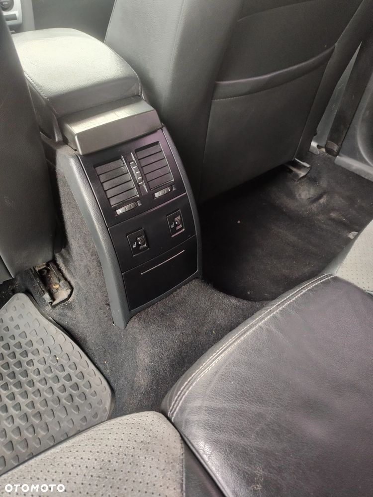 Skoda Octavia 2.0 TDI RS - 8