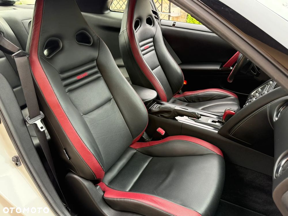 Nissan GT-R Black Edition - 27