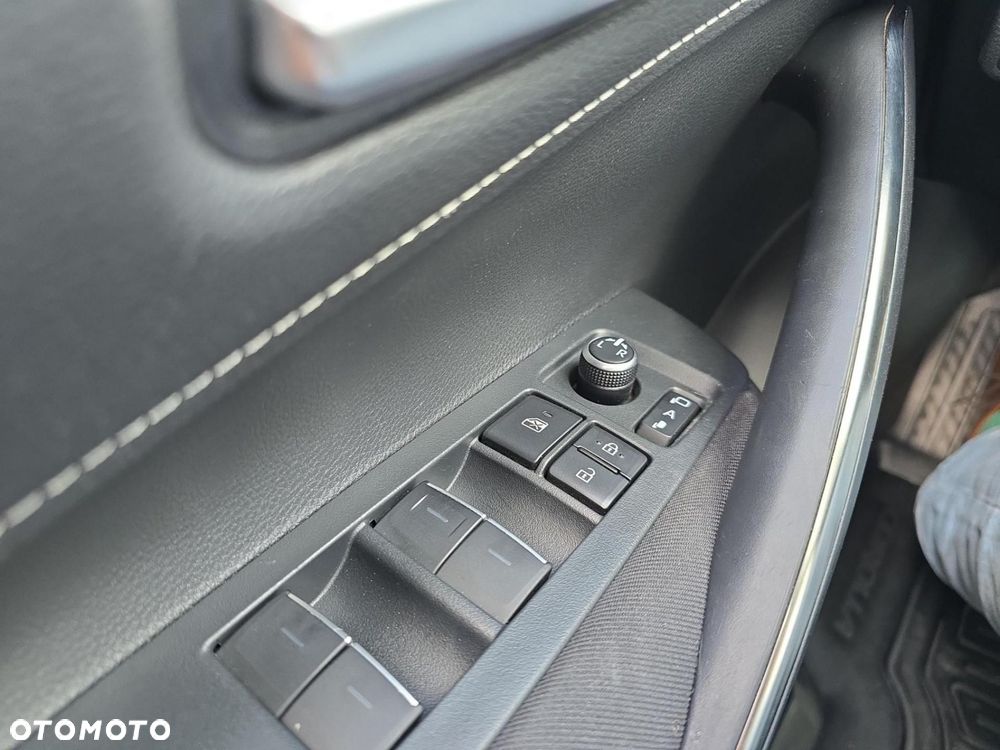 Toyota Corolla 1.8 Hybrid Comfort - 20