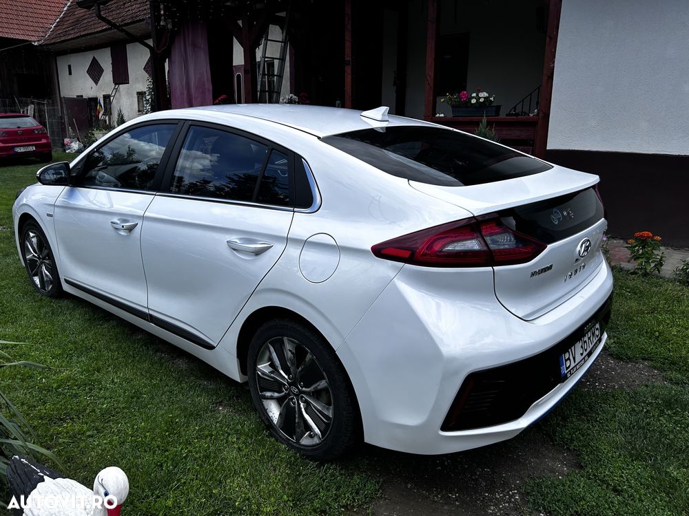 Hyundai IONIQ - 5