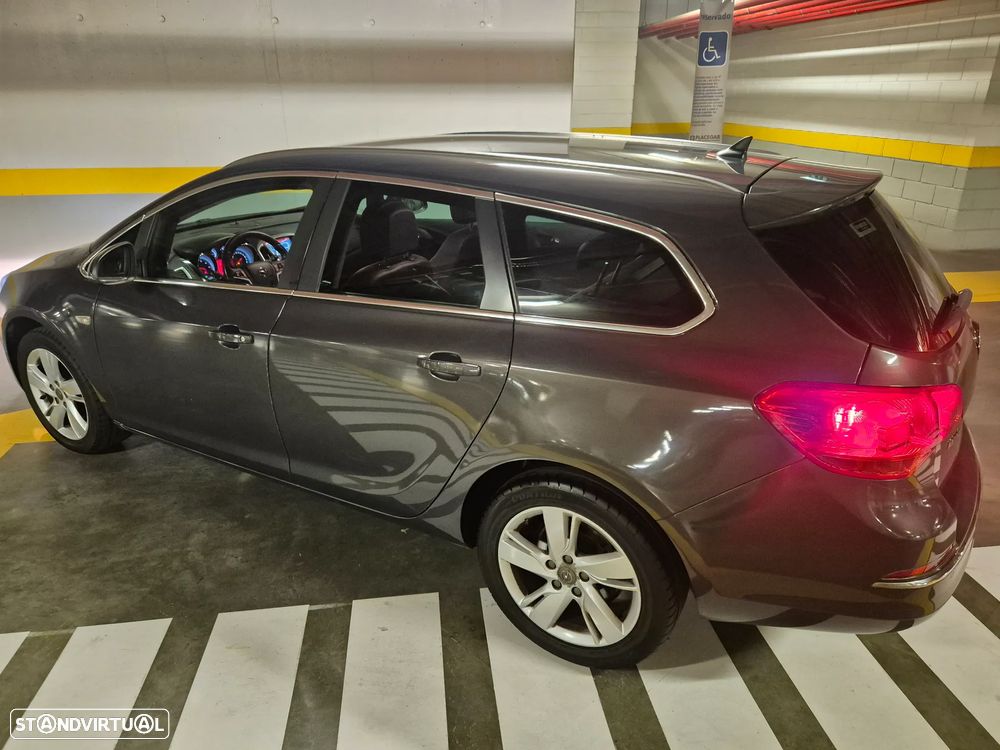 Opel Astra Sports Tourer 1.6 CDTi Cosmo S/S - 14