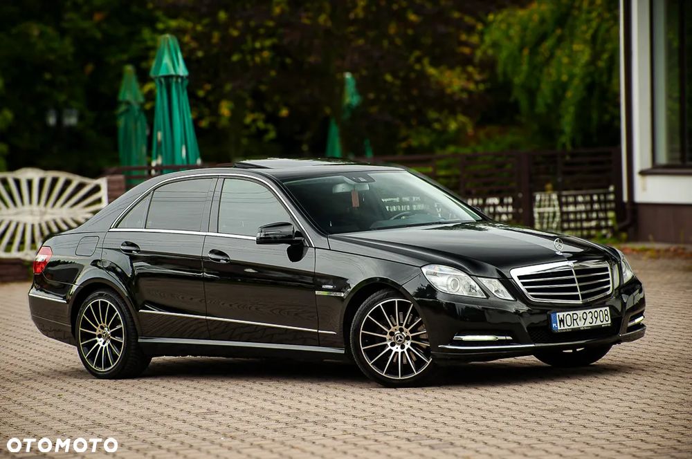Mercedes-Benz Klasa E 250 CDI DPF BlueEFFICIENCY Automatik Avantgarde - 4