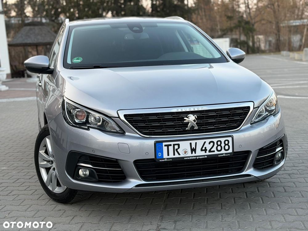 Peugeot 308 BlueHDi 130 EAT8 Stop & Start Allure - 10
