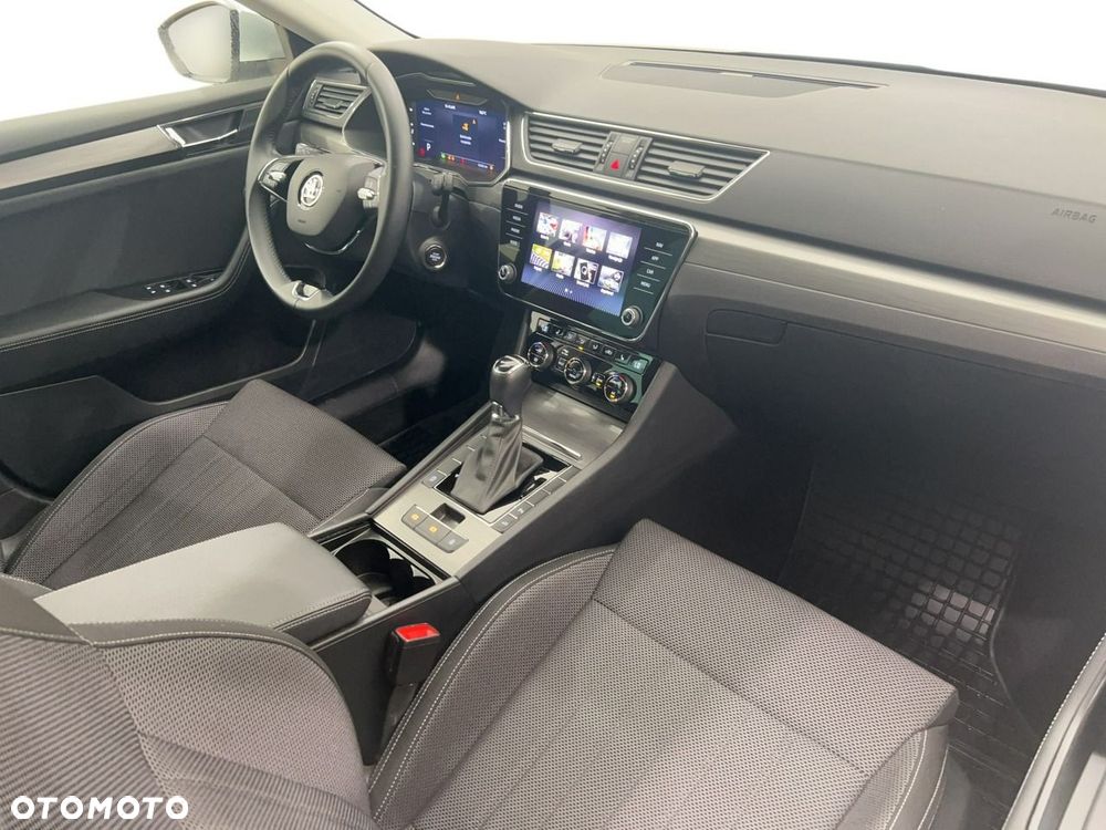 Skoda Superb 2.0 TDI SCR Style DSG - 14