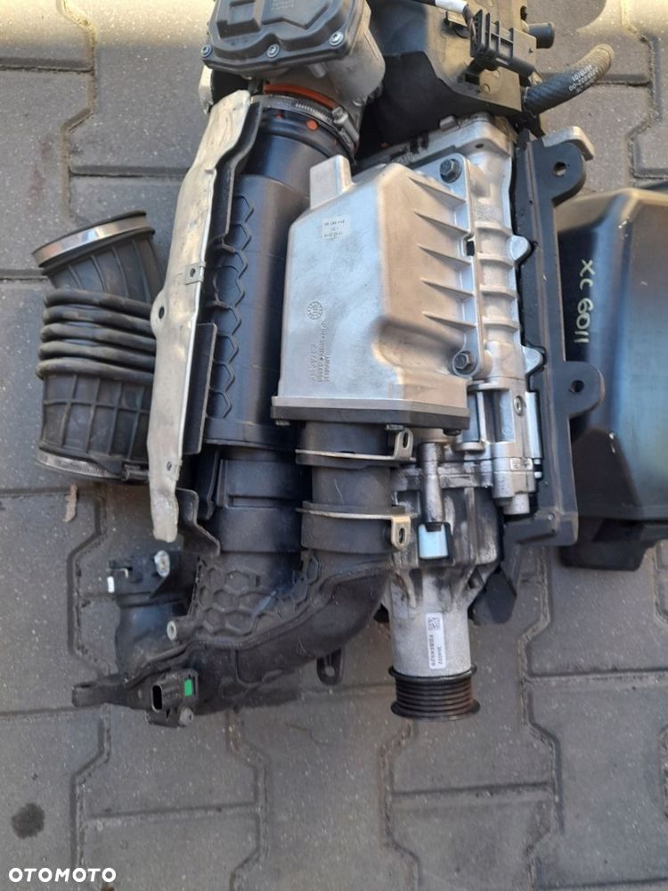 KOMPRESOR 31439783 VOLVO XC60 II 2019R 2.0T8 W-WA - 1