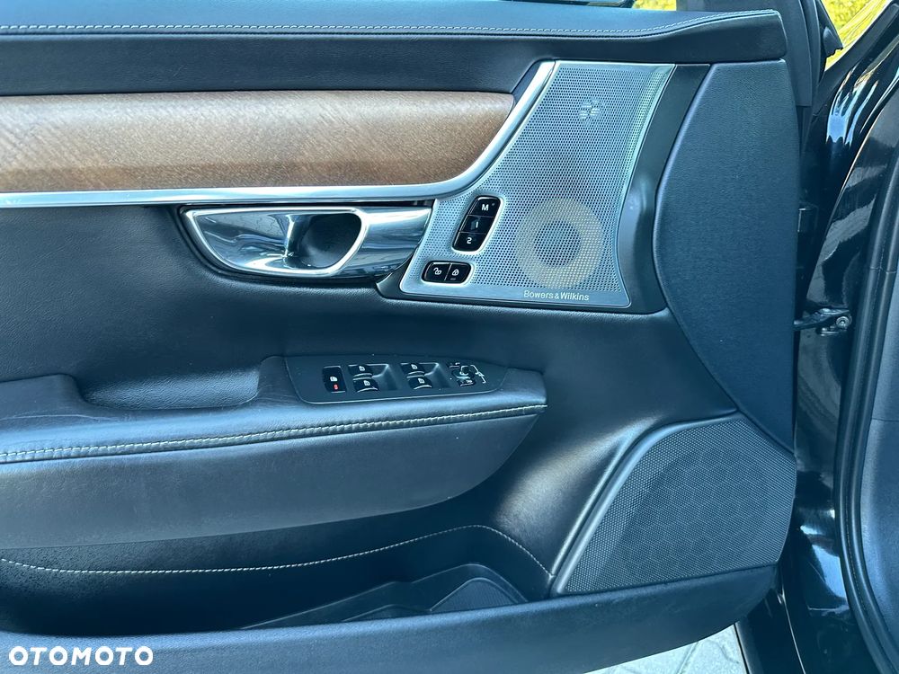 Volvo S90 - 17