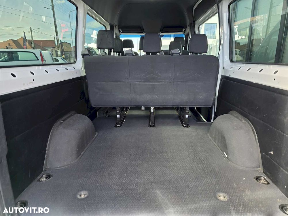 Mercedes-Benz Sprinter - 31