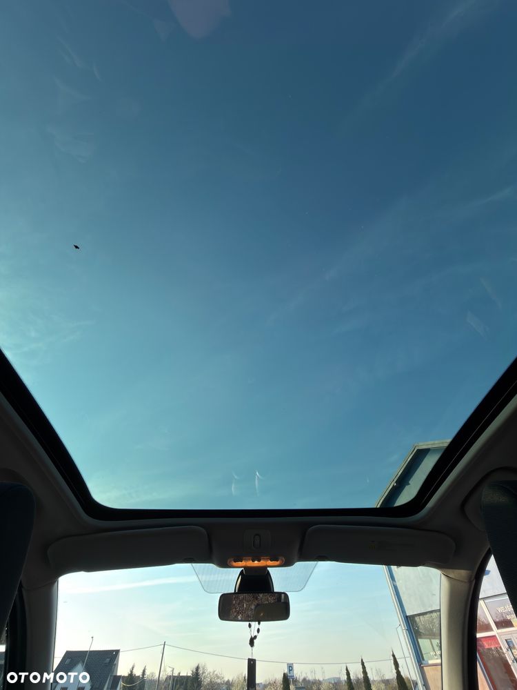 Nissan Qashqai 2.0 dCi DPF acenta - 8