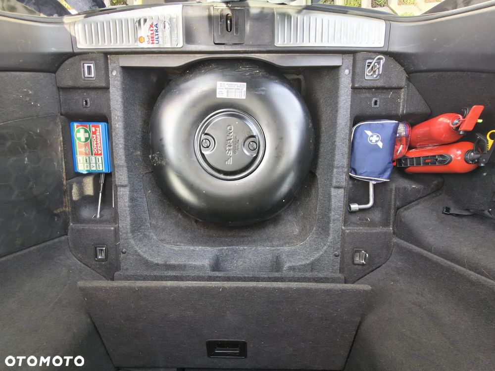 Honda Accord 2.0 Executive Nav - 11