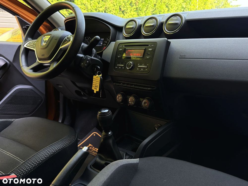 Dacia Duster dCi 110 FAP 4x2 Urban Explorer - 16
