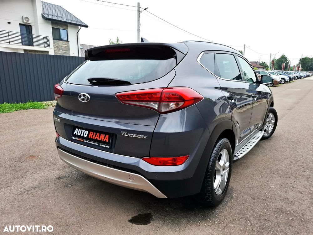 Hyundai Tucson blue 1.7 CRDi 2WD Style - 2