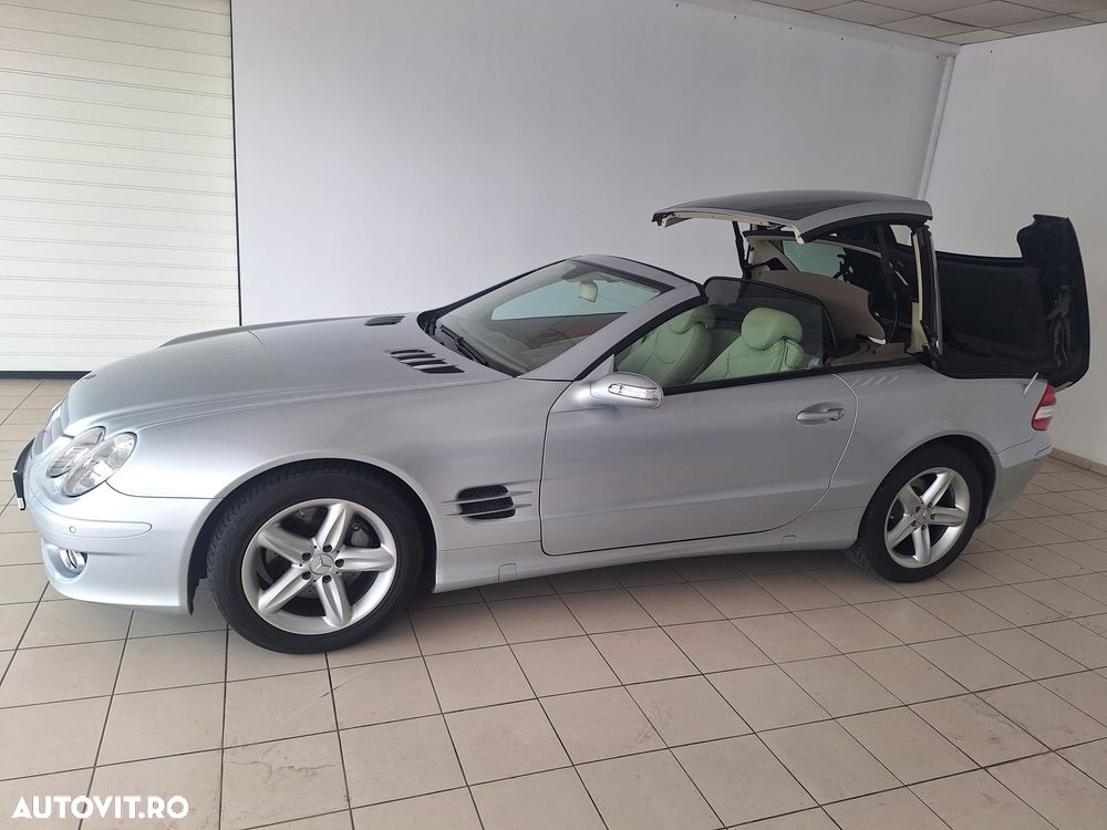 Mercedes-Benz SL - 32