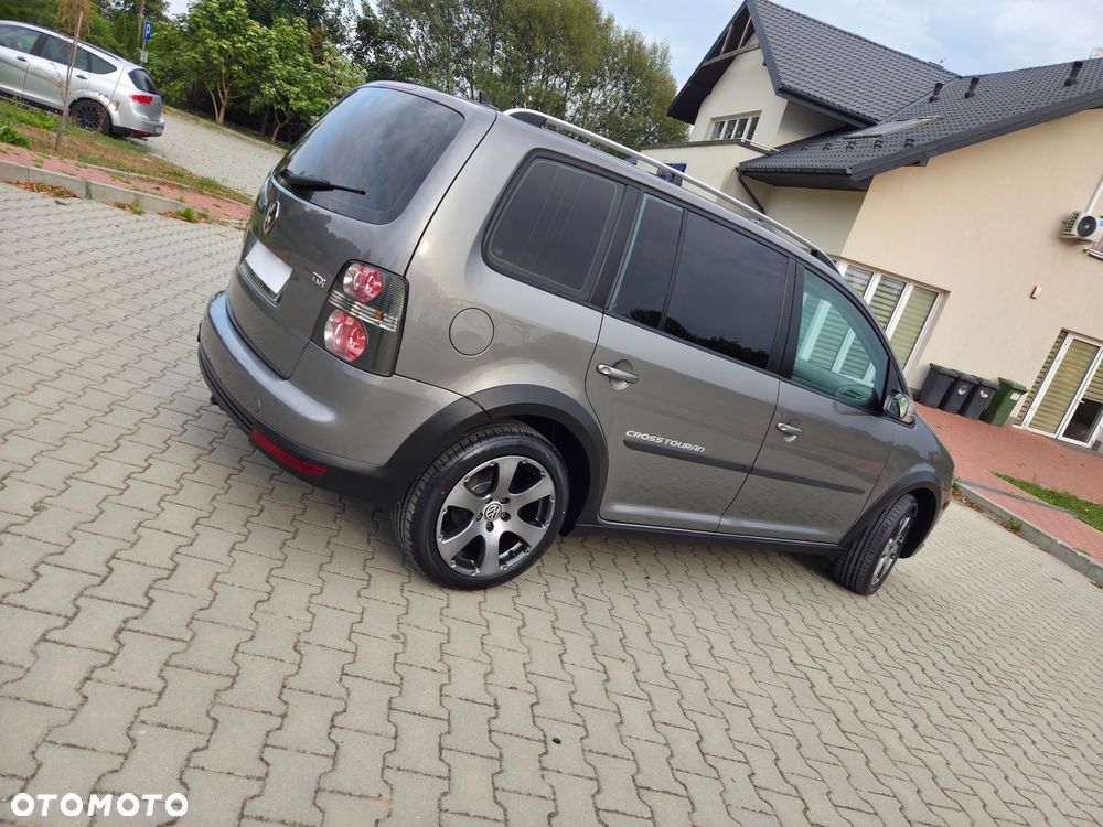Volkswagen Touran 1.9 TDI DPF Cross - 5