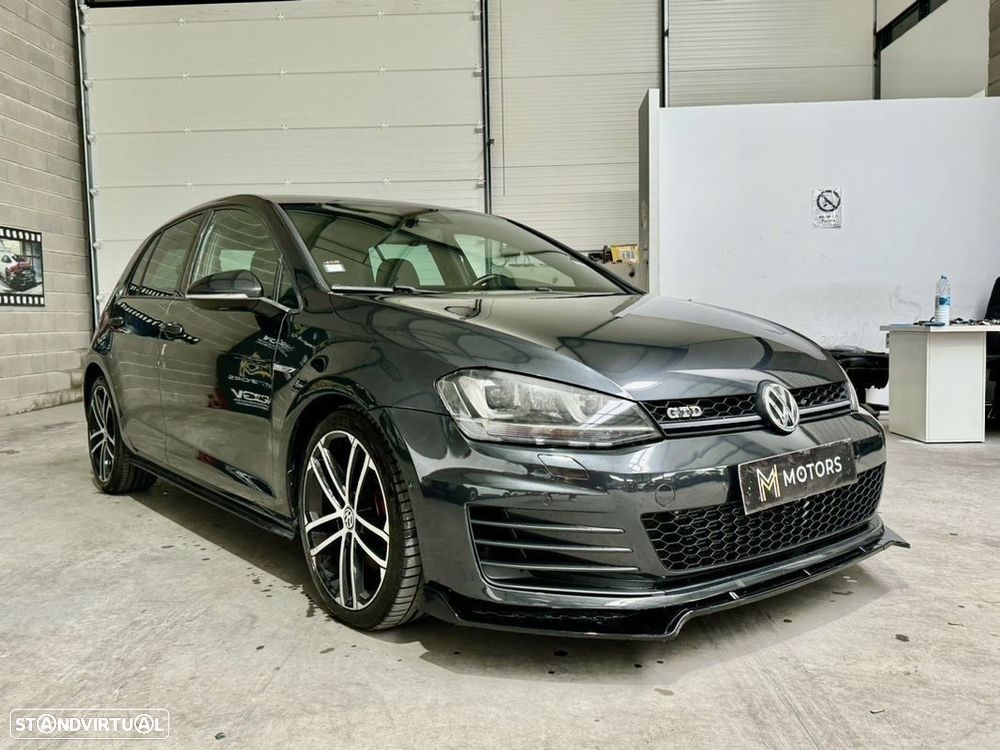 VW Golf 2.0 TDI GTD DSG - 26