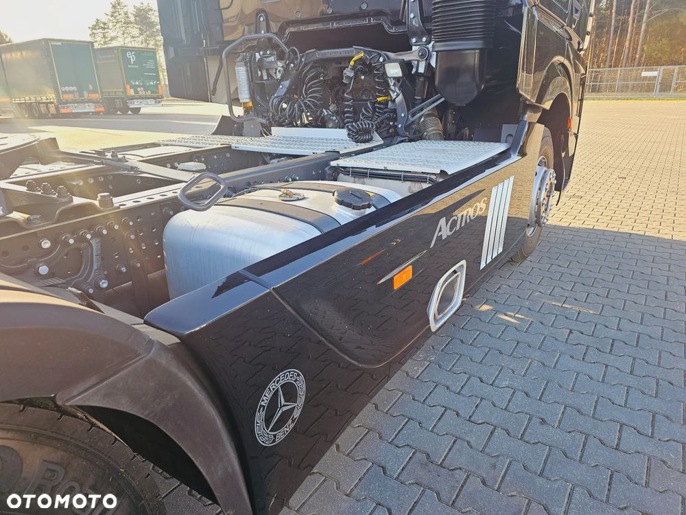 Mercedes-Benz ACTROS 1843  / STREAM SPACE / EURO 6 / 2015 ROK - 19
