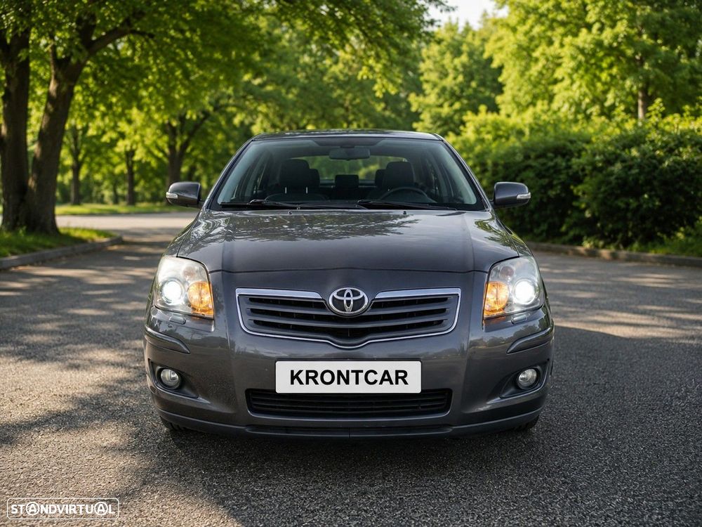 Toyota Avensis - 3