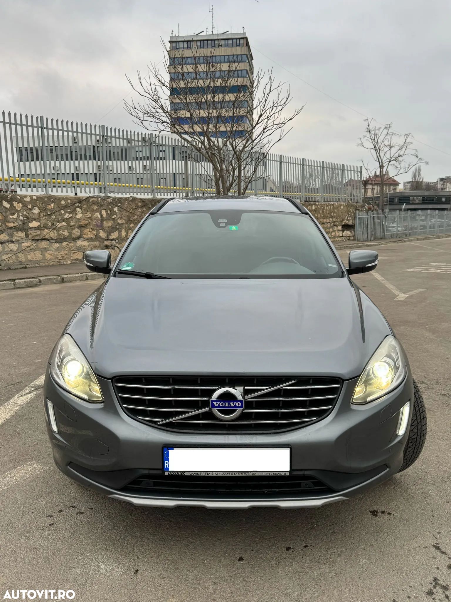 Volvo XC 60 - 1