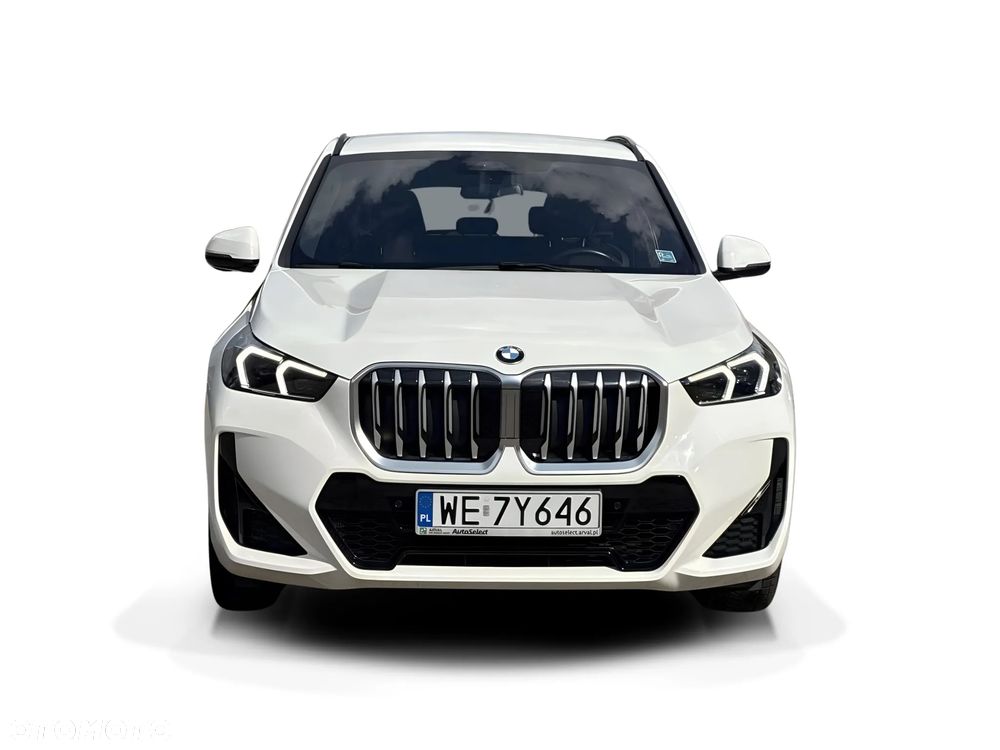 BMW X1 sDrive18i - 10