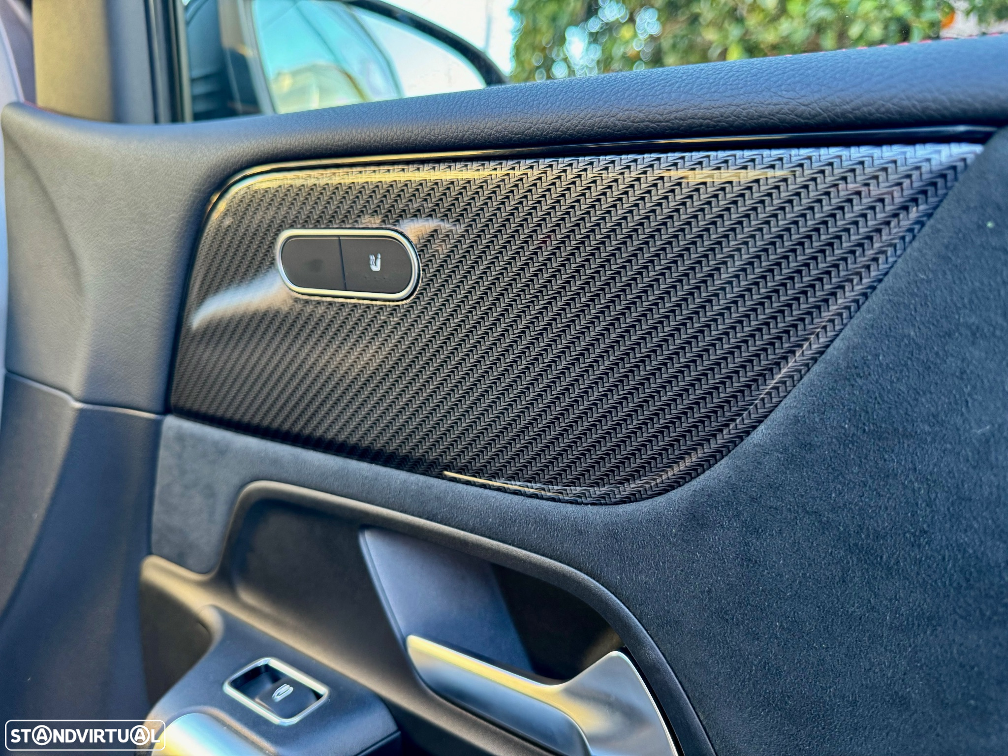 Mercedes-Benz B 180 d 7G-DCT AMG Line - 24