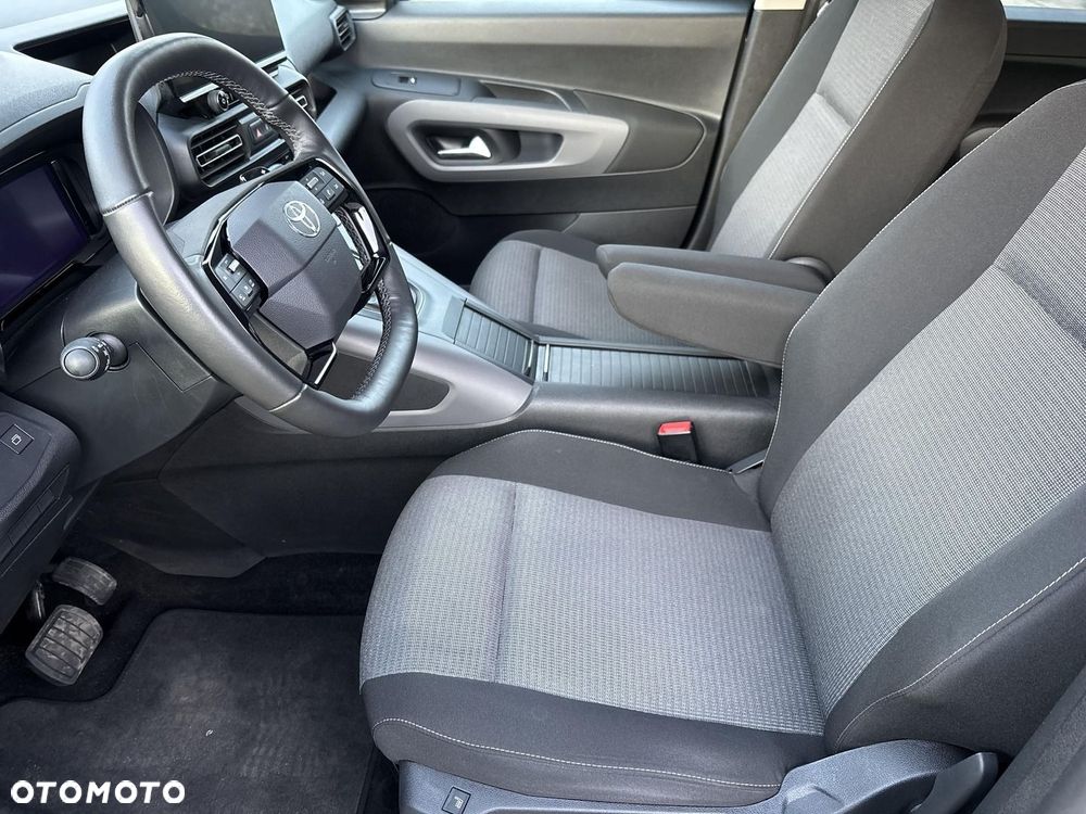 Toyota Proace City Verso Long 1.5 D-4D Family - 12