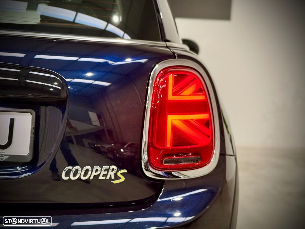 MINI 3 Portas Cooper SE Premium Yours - 32