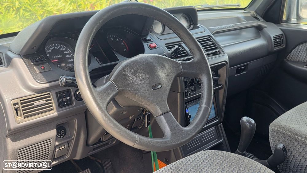 Mitsubishi Pajero 2.5 TD GLX - 9