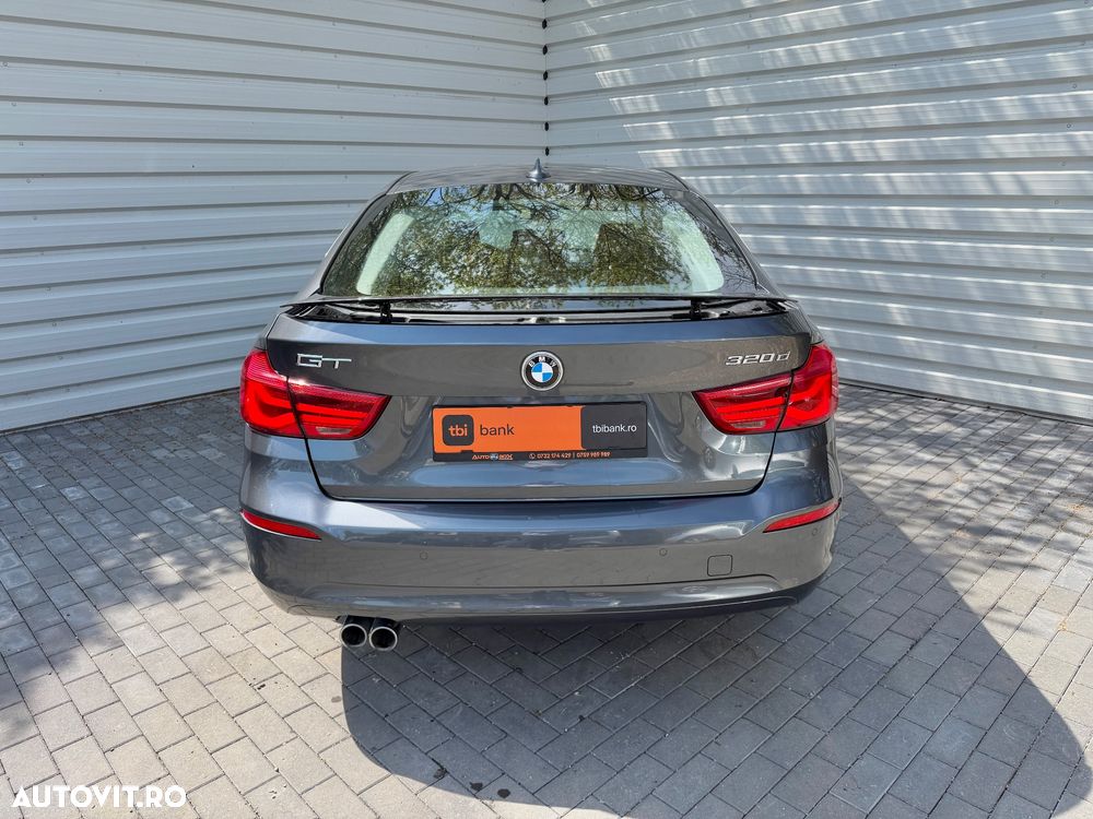 BMW Seria 3 320d Aut. - 5
