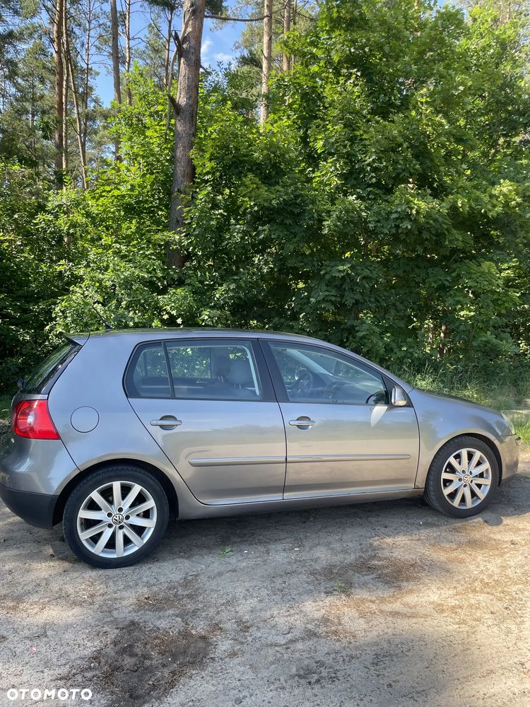 Volkswagen Golf 1.9 TDI Trendline - 12