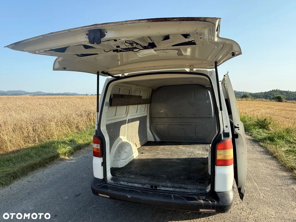 Volkswagen Transporter T5 TDI L1H1 - 11