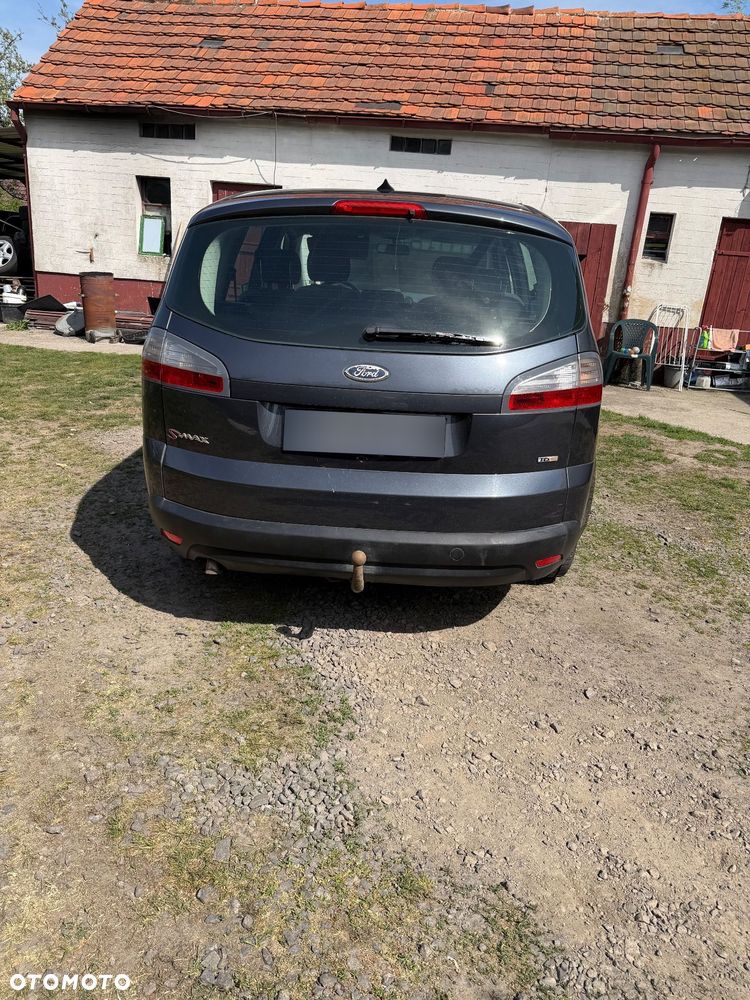 Ford S-Max - 4