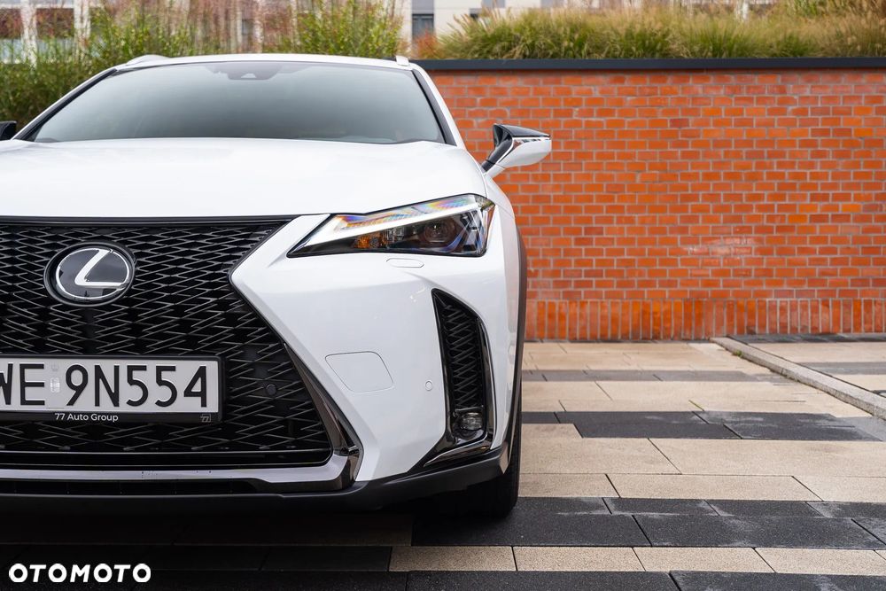 Lexus UX 250h GPF F Sport AWD - 13