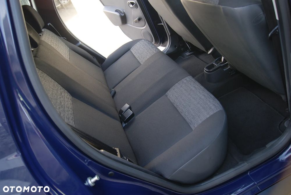 Dacia Duster 1.6 16V 4x2 Ambiance - 13