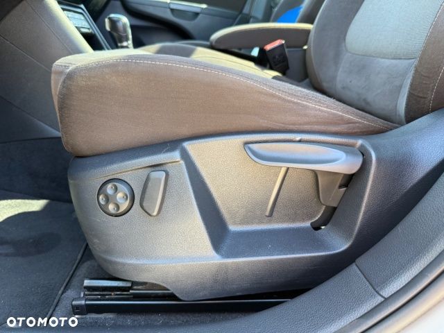 Volkswagen Sharan - 27