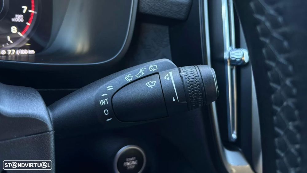 Volvo XC 40 1.5 T2 Essential - 28