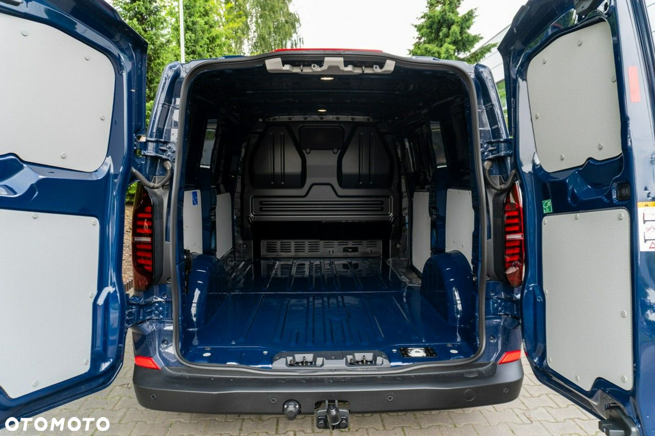 Volkswagen Transporter - 15