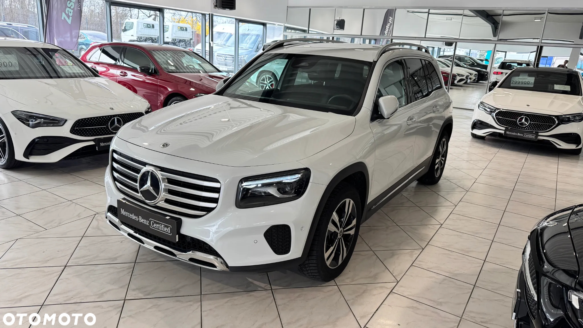 Mercedes-Benz GLB 200 Progressive 7G-DCT - 2