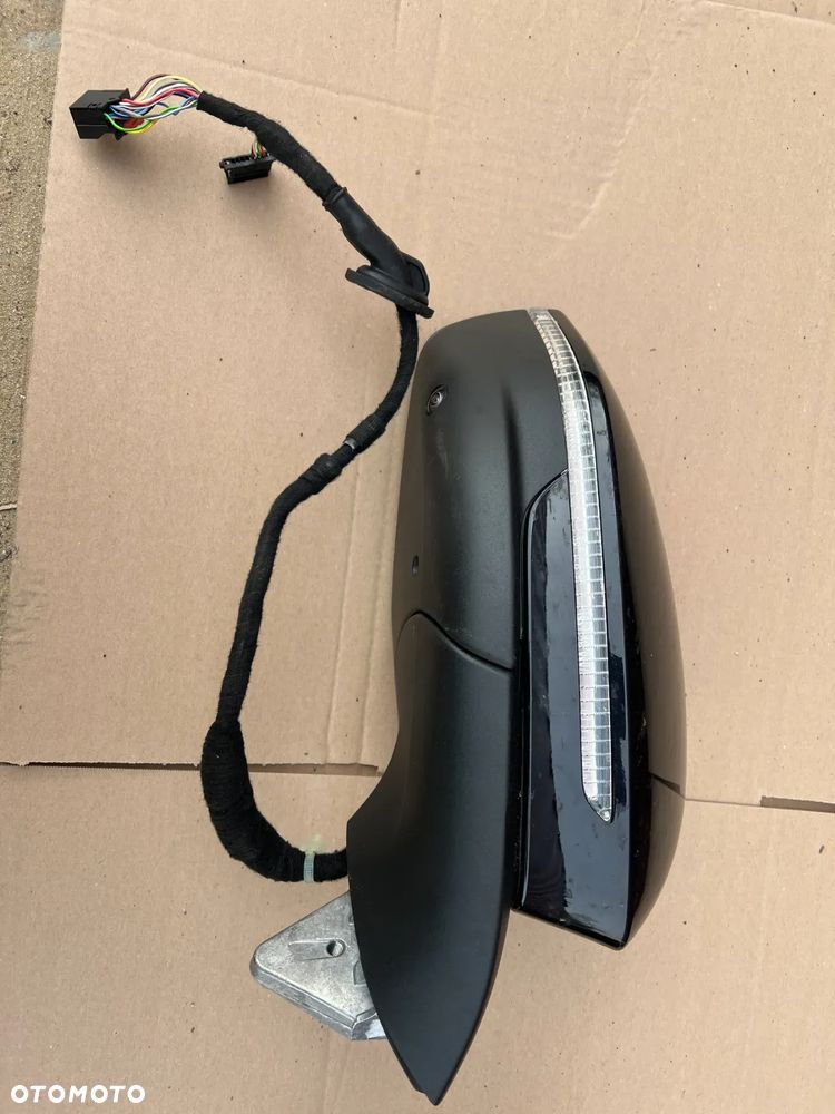 LUSTERKO PRAWE VW TIGUAN III 15+4 PIN - 1