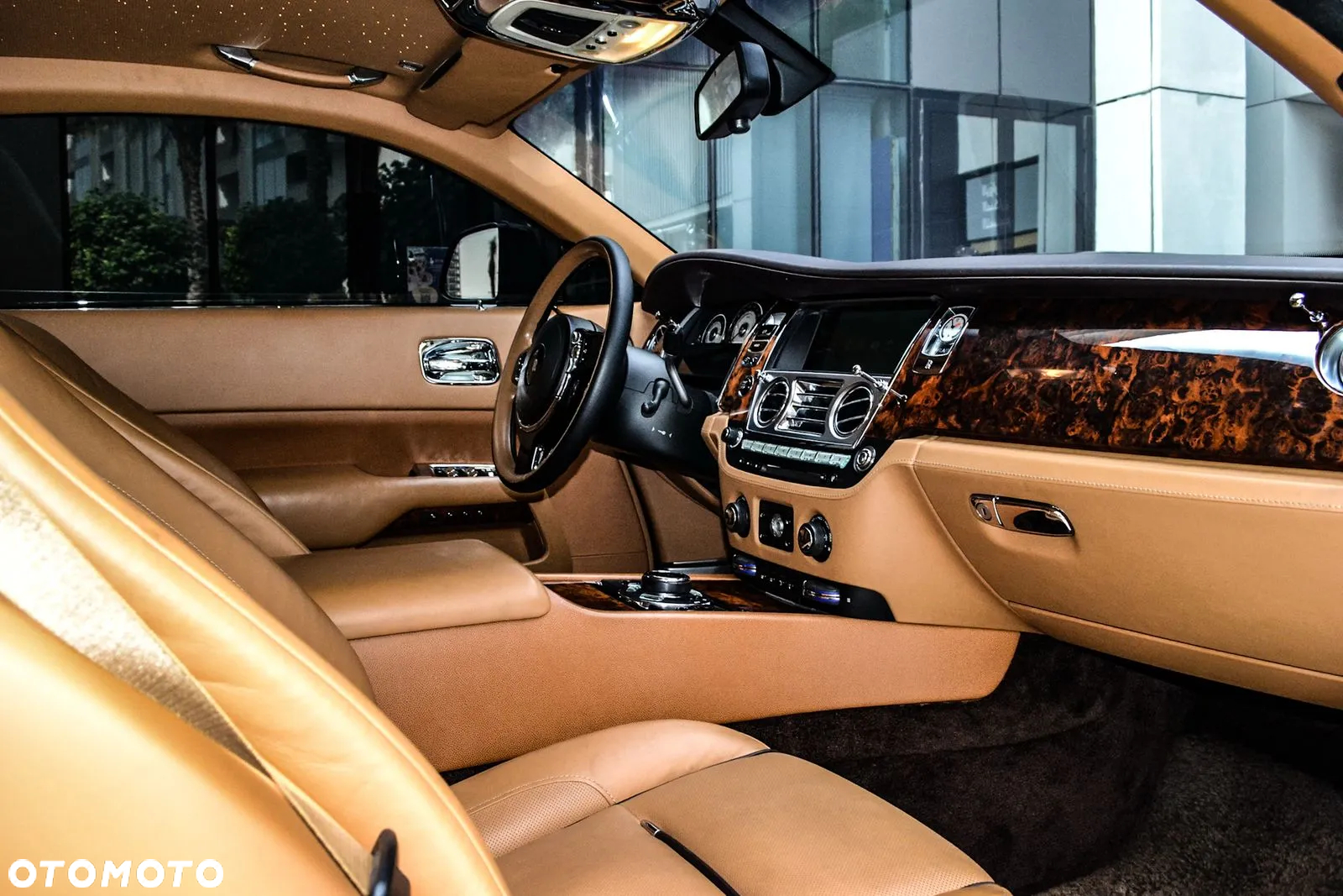 Rolls-Royce Wraith - 18