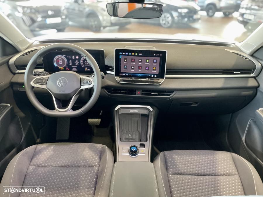 VW T-Roc 1.5 eTSI Trend DSG - 31
