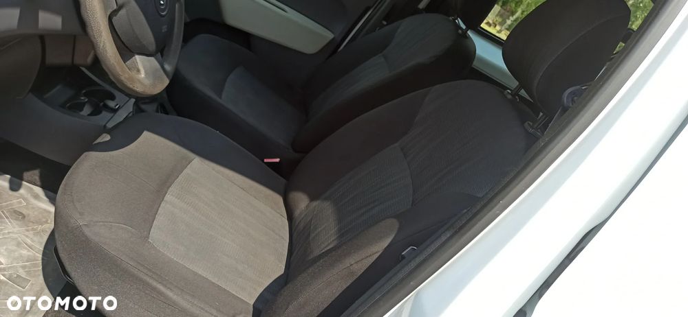 Dacia Dokker 1.6 Laureate - 12