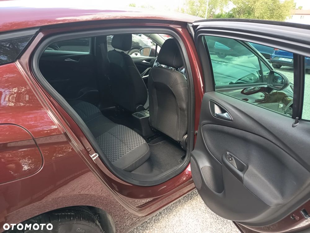 Opel Astra 1.4 Turbo Start/Stop Edition - 37