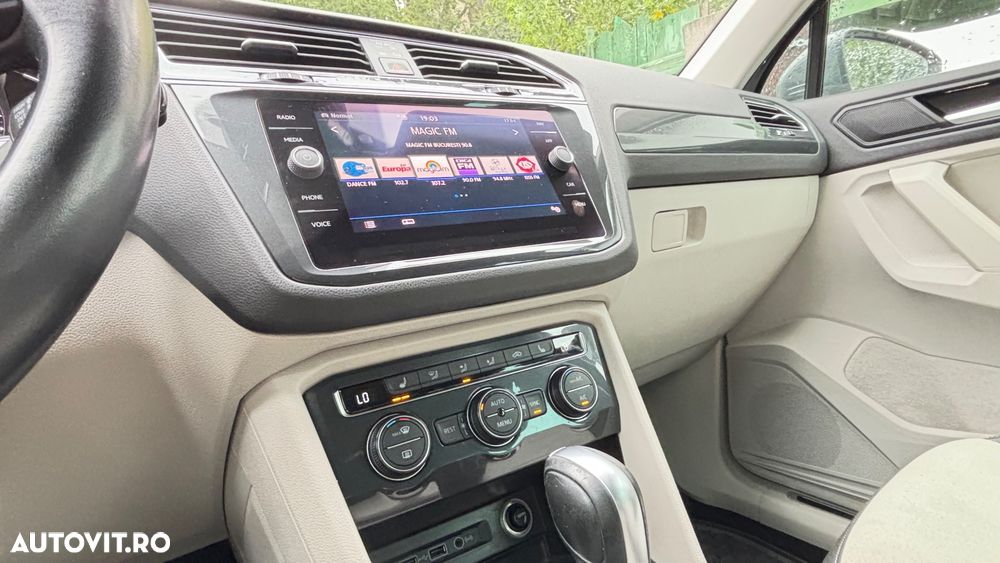 Volkswagen Tiguan 2.0 TDI 4Mot DSG Highline - 32