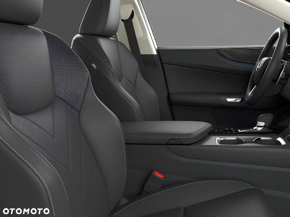 Lexus NX - 7