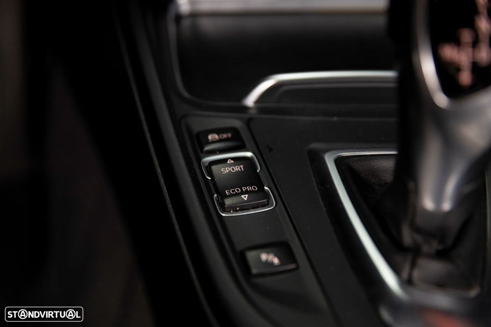 BMW 420 Gran Coupé d xDrive Advantage Auto - 17