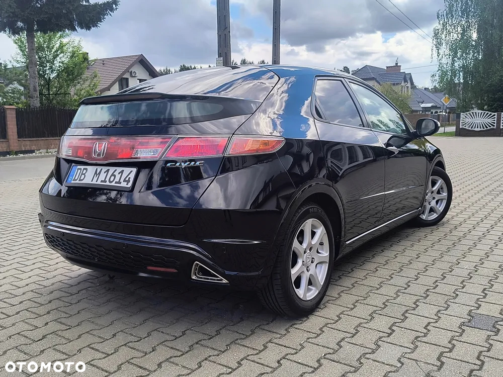 Honda Civic 1.8 Executive - 13
