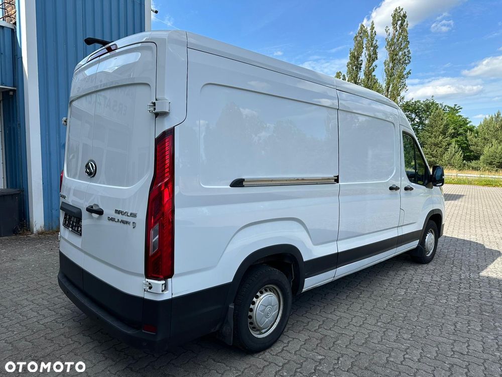 Maxus Deliver 9 - 7