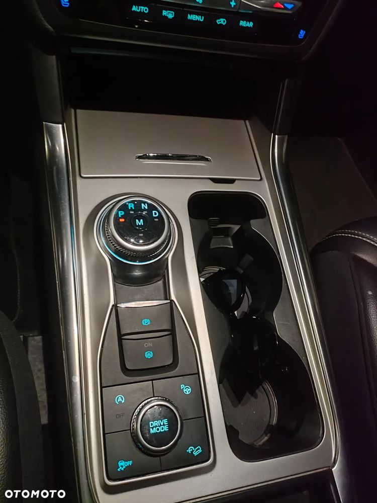 Ford Explorer 3.0 EcoBoost PHEV 4WD ST-Line - 37