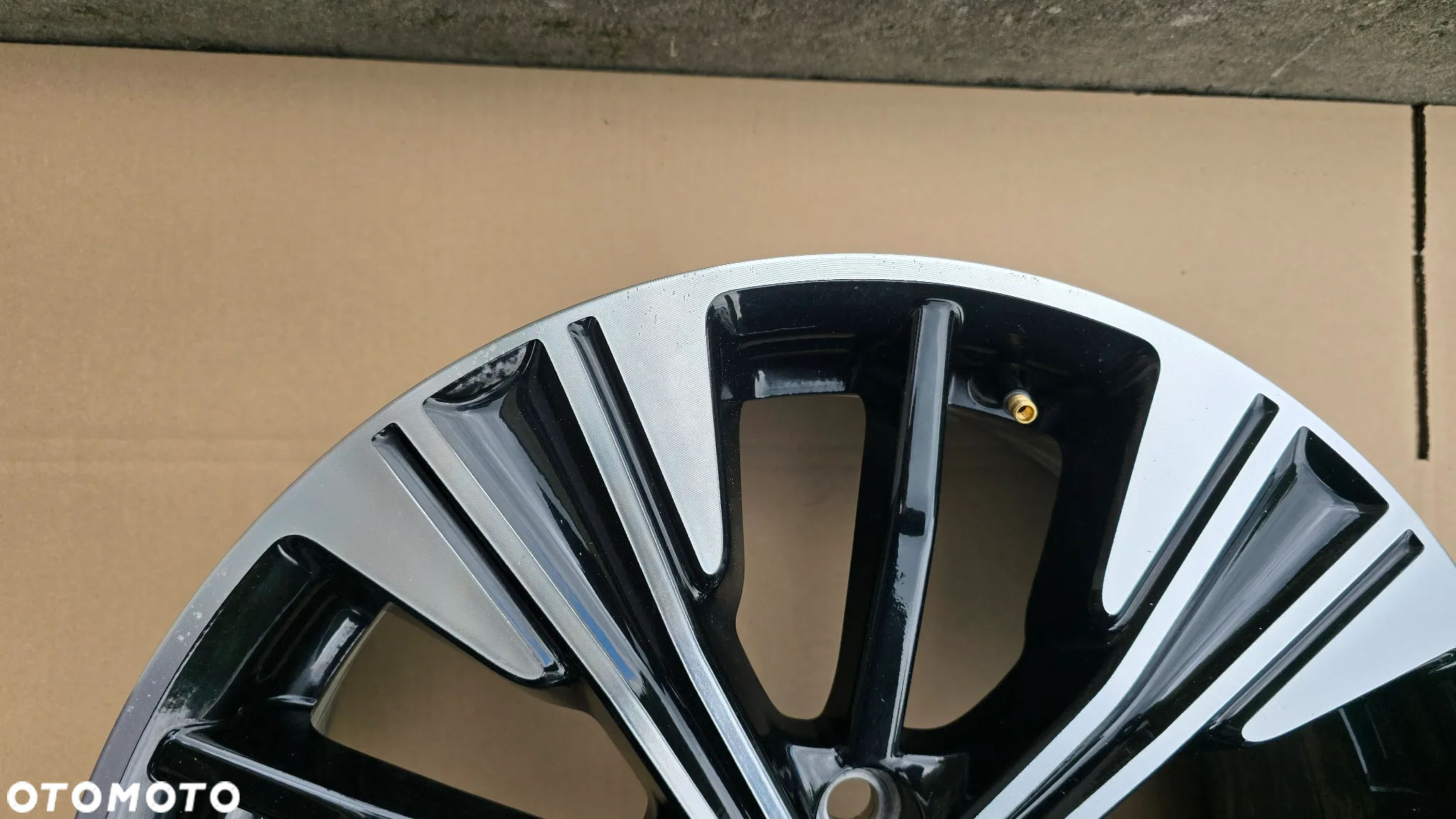 Mitsubishi ASX 20- Eclipse Cross Outlander Felga Aluminiowa 18 cali  J18x7J 5x114,3 ET38 - 2